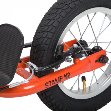 Самокат внедорожный Novatrack STAMP N2, ручной тормоз V-brake, мягкая накладка на руле, оранжевый